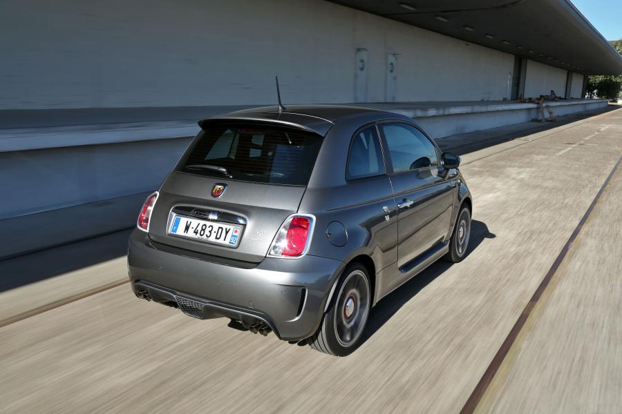  Abarth 595 Competizione 2012 года  (фото 40 из 47)